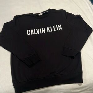 Black Calvin Klein sweatshirt